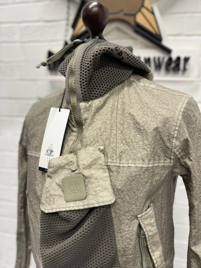 CP Company Co-Ted metropolis Hooded Jacket - Size 46 / Small / p2p 22” - Image 8