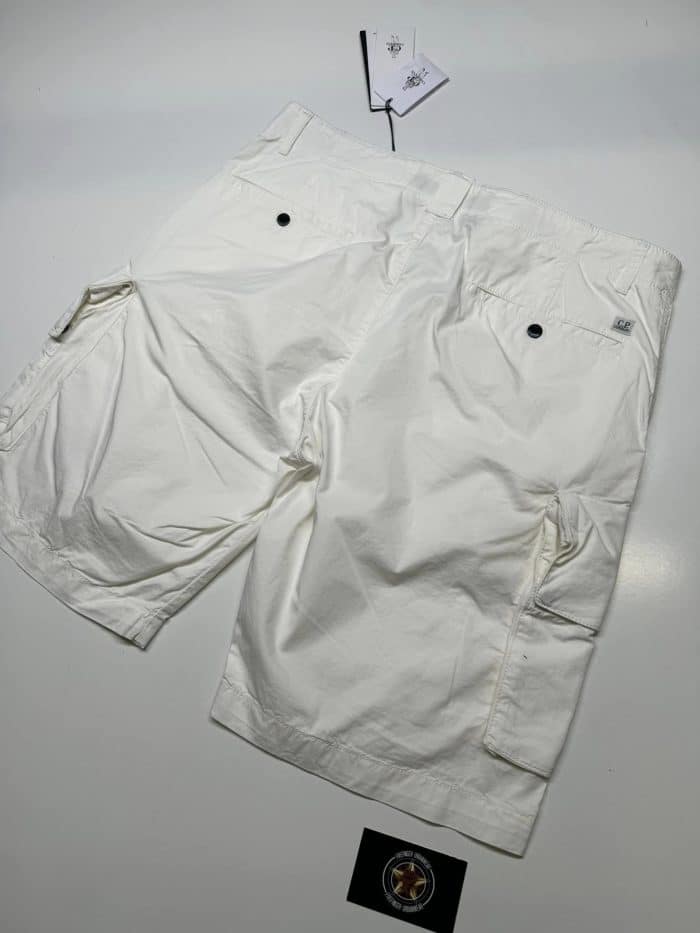 CP Company 285A Bermuda Cargo shorts in Twill Stretch. - White - Image 5