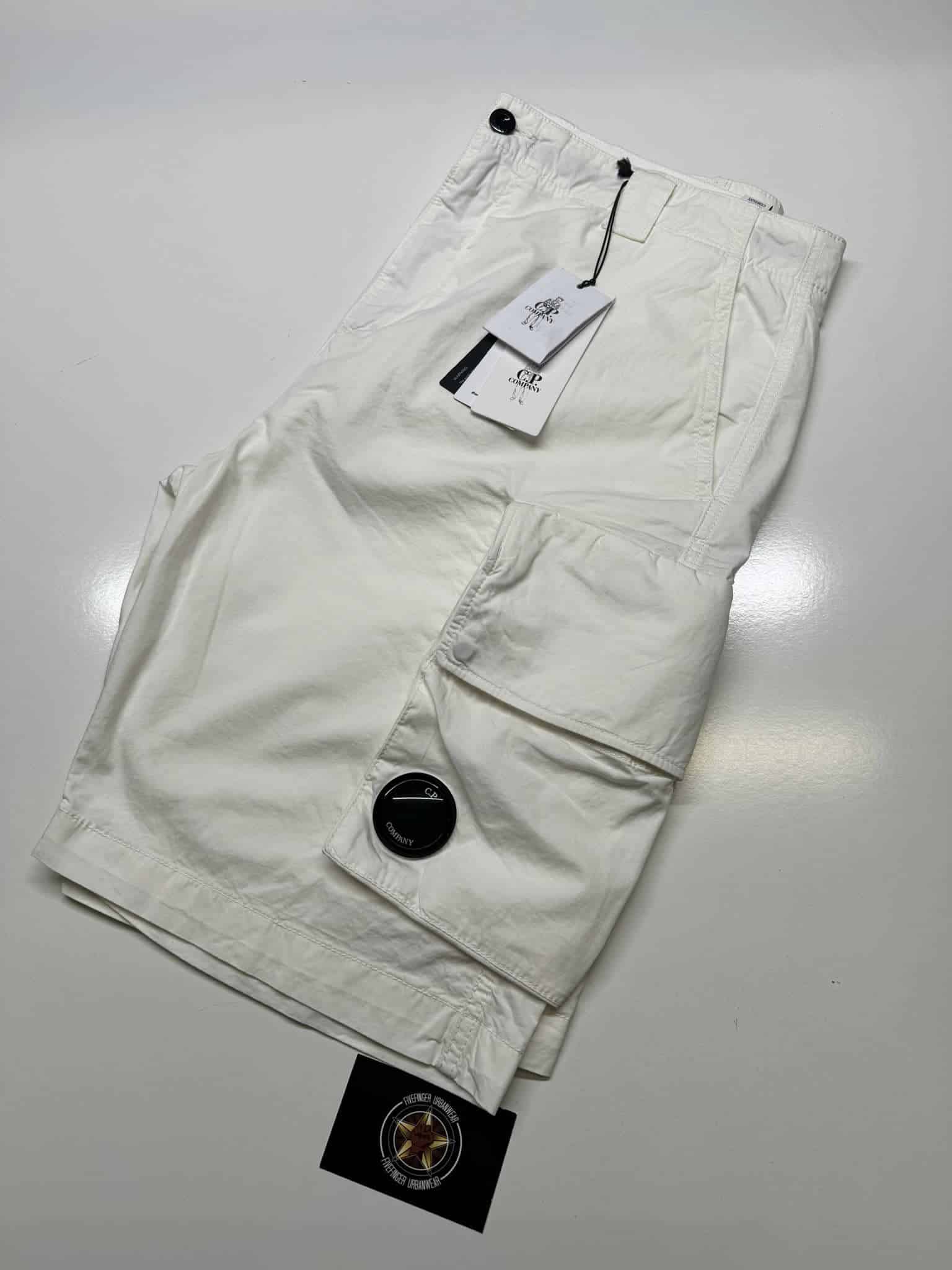 433476091_301532579641726_4213680249937127394_n CP Company 285A Bermuda Cargo shorts in Twill Stretch. - White - Image 6