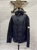 Stone Island 42423 Membrana 3L TC Jacket in navy -    Medium / p2p 22.5” - Image 5