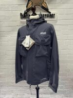 C.P. Company Metropolis Series Gore-Tex 3L Infinium Jacket in Mauve  - Size 50 / Large  / p2p 23.5” - Image 3
