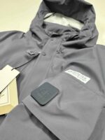 C.P. Company Metropolis Series Gore-Tex 3L Infinium Jacket in Mauve  - Size 50 / Large  / p2p 23.5” - Image 10