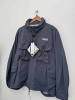 C.P. Company Metropolis Series Gore-Tex 3L Infinium Jacket in Mauve  - Size 50 / Large  / p2p 23.5” - Image 12