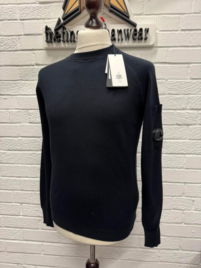 C.P. company 146A  crew knit in sea island cotton in navy - Size 44 / XS / P2P 20” - Image 6