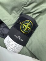 Stone Island G0121 Soft Shell-r_e.dye® Technology in Recycled Polyester With Primaloft® Insulation Technology Vest -musk Green- Small / P2p 20" - Image 4