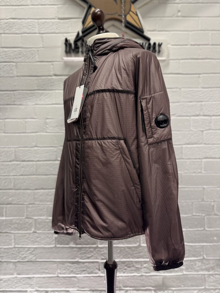 C.P. Company Nada Shell Lens Jacket With Primaloft - COLOUR: PURPLE DOVE - Image 10