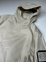 STONE ISLAND 704F1 STONE ISLAND GHOST PIECE_O-VENTILE® PARKA - Image 3