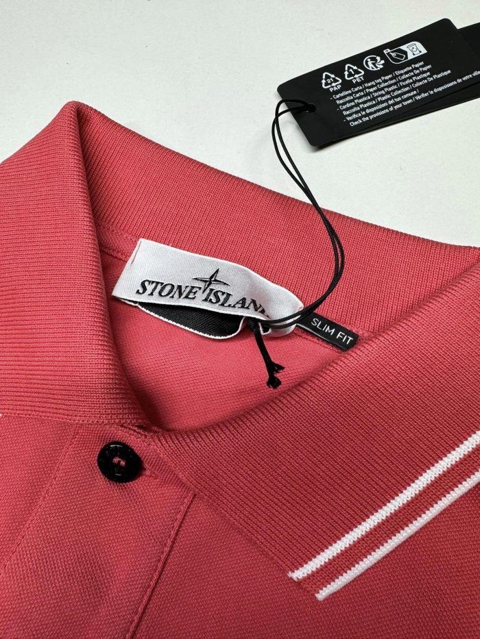STONE ISLAND 2SC18 Short-sleeve polo shirt in stretch piqué.   COLOUR : CYCLAMEN  -Small. / 20” p2p - Image 6