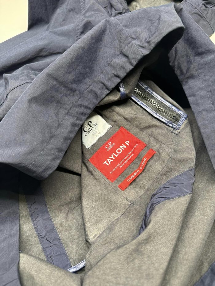 CP Company Taylon P utility smock in navy - Image 3