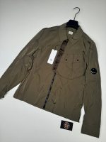 C.P. COMPANY 104A Chrome-R Zipped Overshirt in Green