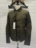 C.P. COMPANY 104A Chrome-R Zipped Overshirt in Green - Image 7