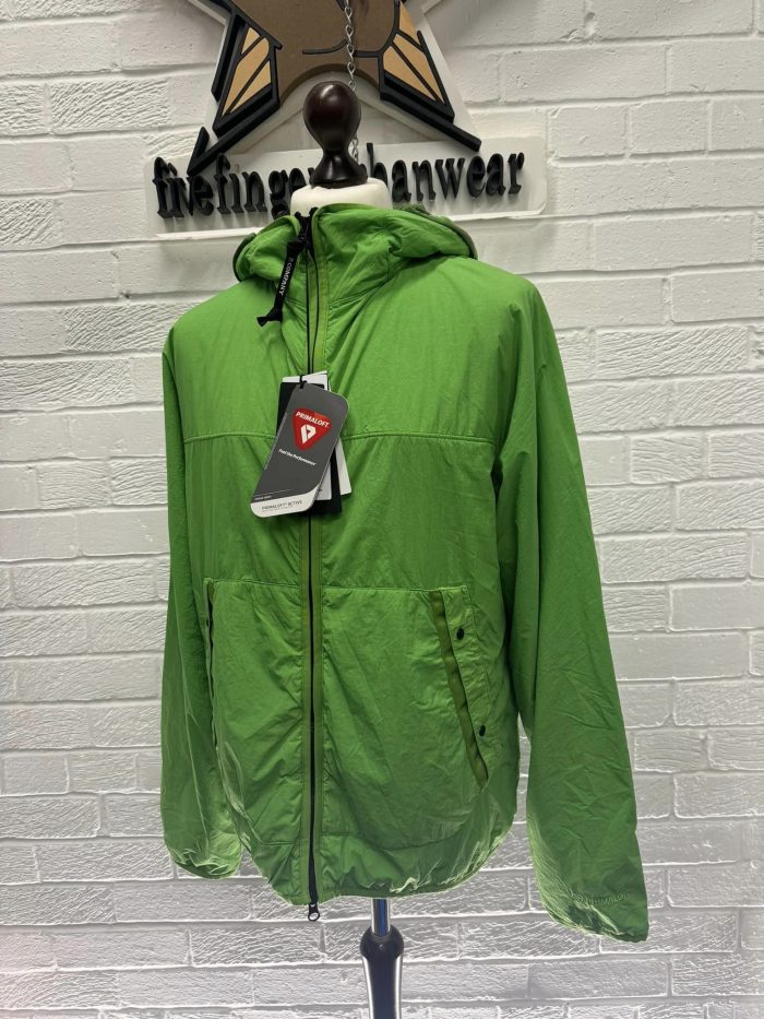 CP COMPANY G.D.P POLARTEC GOGGLE JACKET IN GREEN - Image 9