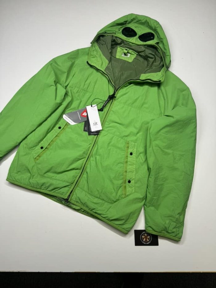 CP COMPANY G.D.P POLARTEC GOGGLE JACKET IN GREEN - Image 1