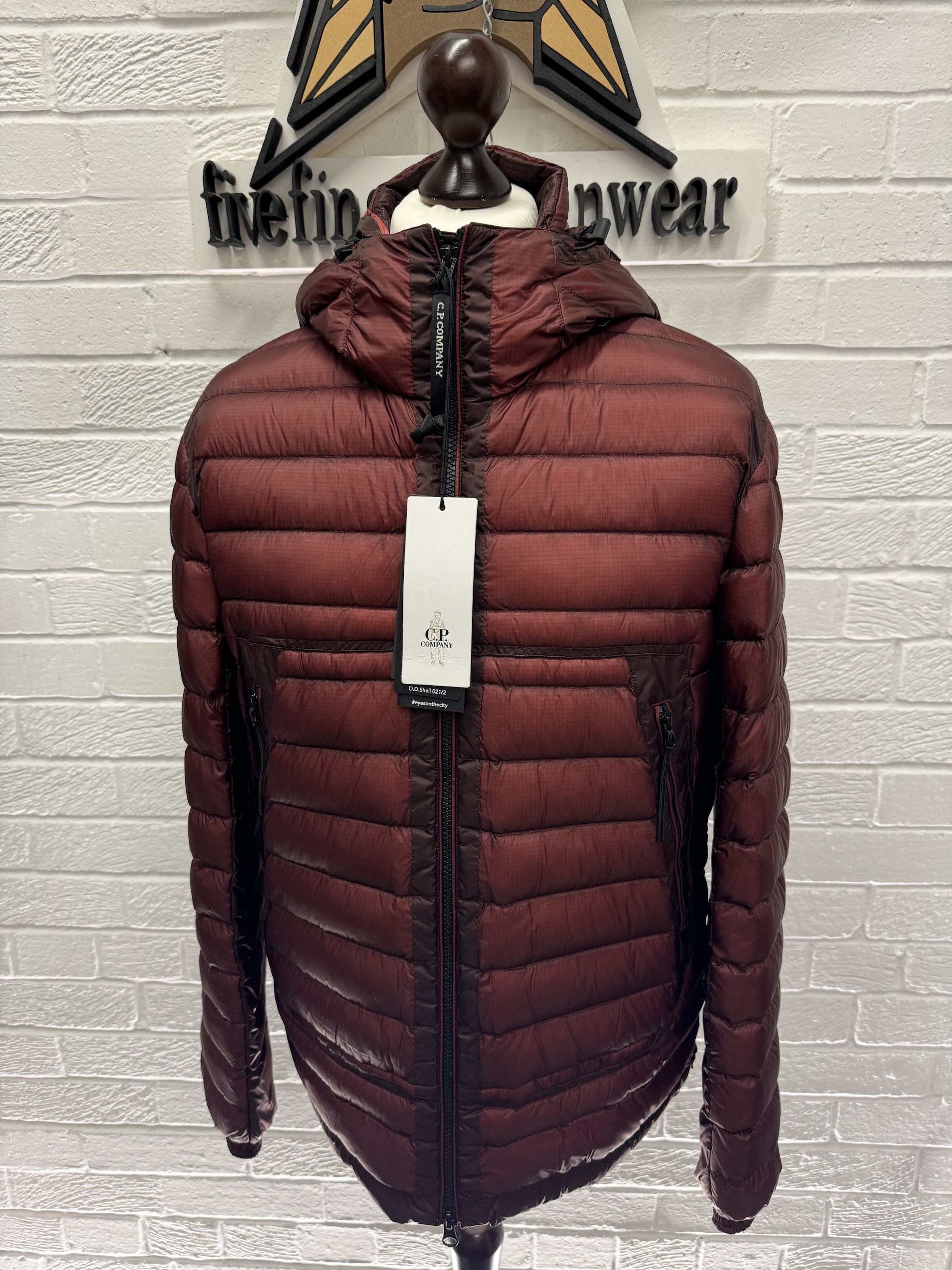 CP COMPANY D.D Shell Goggle Jacket in ketchup red - Fivefinger