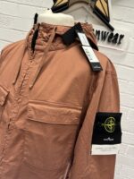 STONE ISLAND 42610 SUPIMA® COTTON TWILL STRETCH-TC

Large / 22.5” p2p - Image 2
