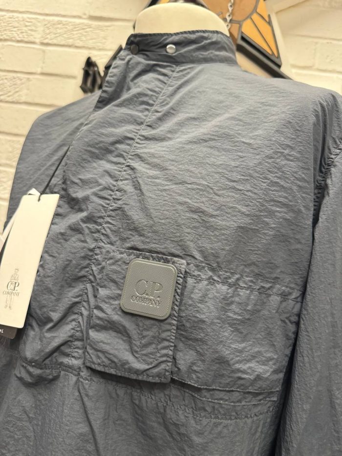 CP Company 140A Metropolis Taylon L popover Henley overshirt in dk grey - Image 7
