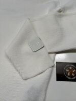 CP company metropolis series cotton crepe knit. 


Size 54 / XXL / p2p 23.5” - Image 3