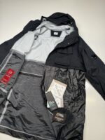 Cp Company 162A Gore-Tex Infinium Windstopper Lens long Jacket in Black - Image 7