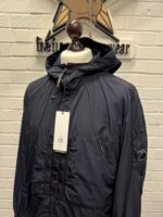 C.P. COMPANY Chrome-R Zipped Hooded Overshirt in Navy Large / 24” p2p - Image 7