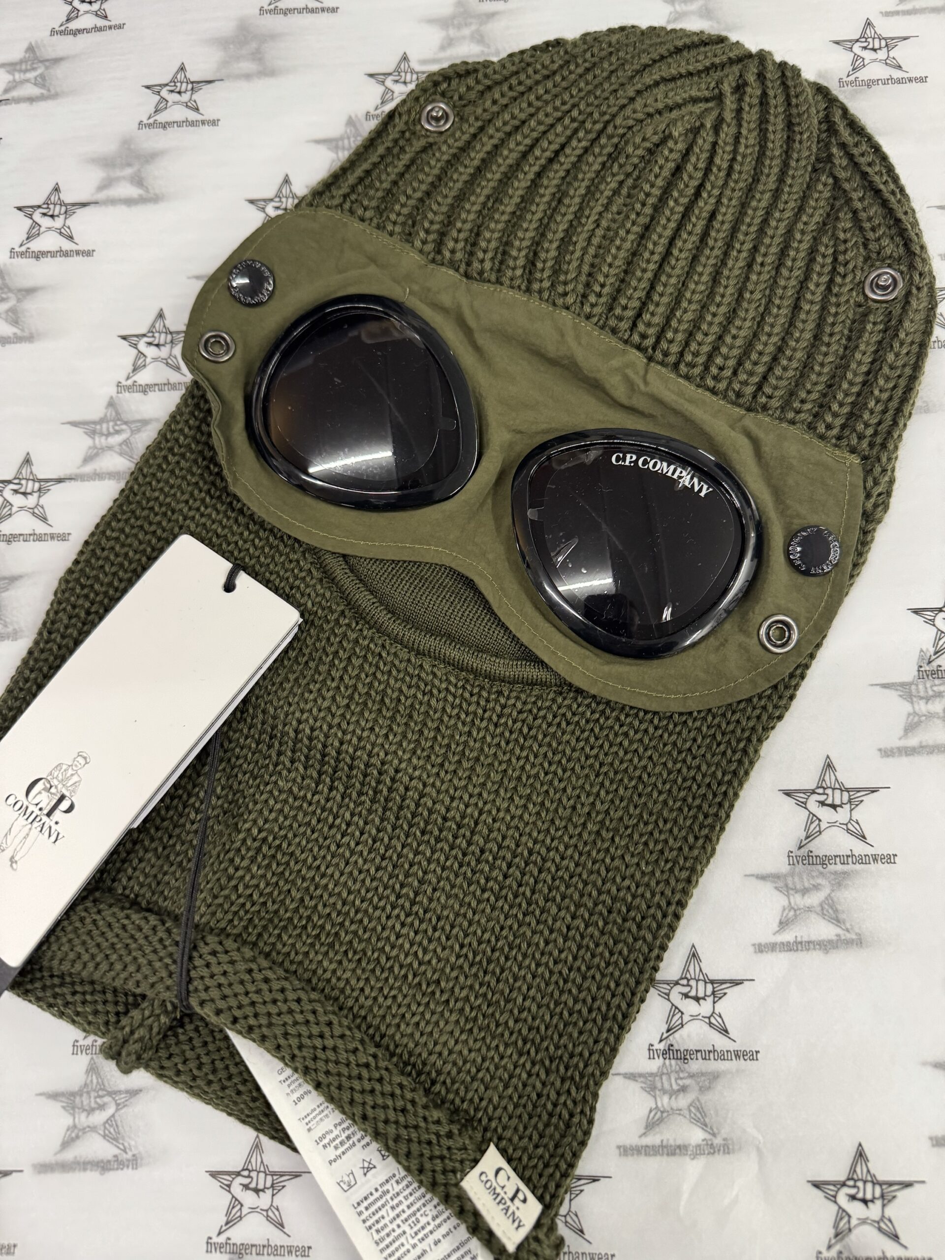 img_5247 C.P. Company 301A Extrafine Merino Wool Goggle Balaclava in Green - One size - Image 1