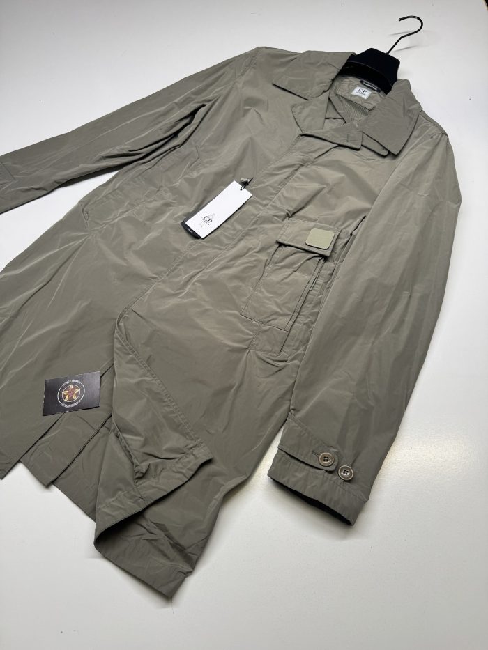 Cp Company 175A Metropolis memri Long Jacket in Seneca Rock. - Image 4