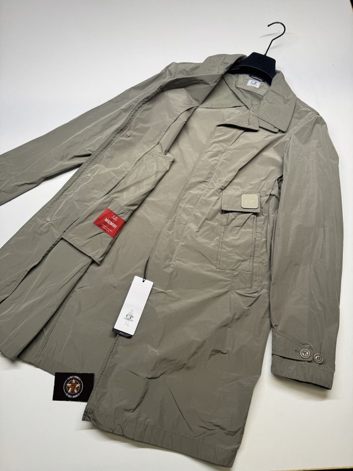 Cp Company 175A Metropolis memri Long Jacket in Seneca Rock. - Image 7