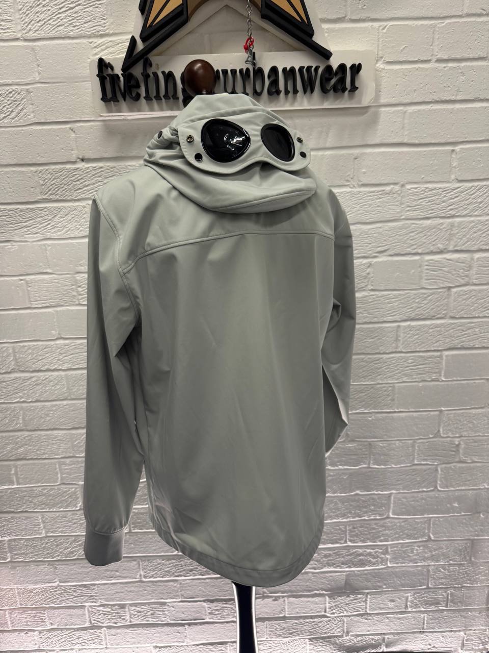 ジャケット・アウター CP Company CP Shell-R Goggle Jacket Gray Brand new CP Company C.P. Shell-R Goggle Jacket in grey Large / eu