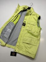 STONE ISLAND G0123 MEMBRANA VEST IN LIGHT GREEN 

Large / P2P 23” - Image 2