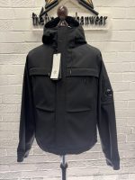 CP Company 152A  C.P. Shell-R Hooded Jacket in Black  - Size 50 / Large / p2p 22”