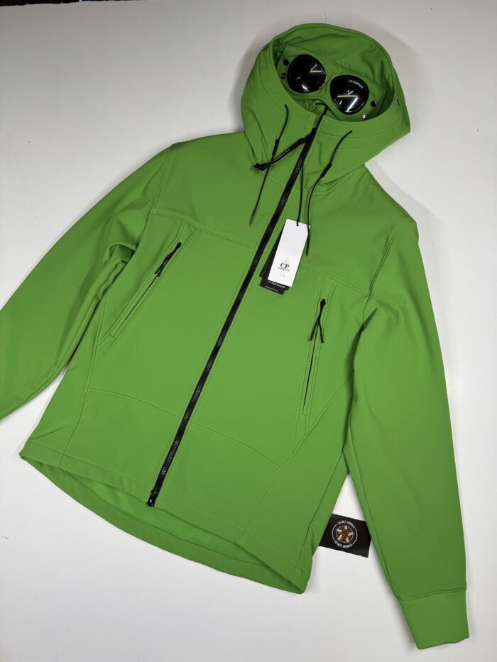 CP Company  002A C.P. Shell-R Goggle Jacket in Classic Green - Image 1