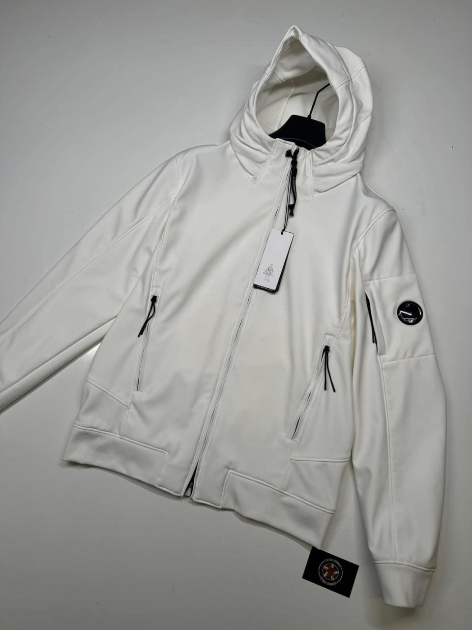 img_8386-2 CP Company 003A C.P. Shell-R Jacket in white - Image 1