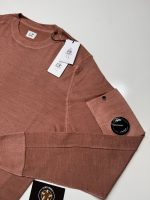 CP Company fast dyed merino wool Plain Jumper  - Rouge - Image 2