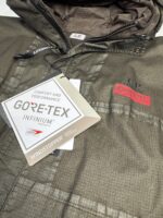CP Company 104A Goretex Infinium Mixed Hooded 2 in 1 Jacket in Green    -     Size 56 / 3XL / 27” p2p - Image 3