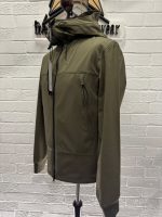 CP Company  002A C.P. Shell-R Goggle Jacket in DK Green - Image 8