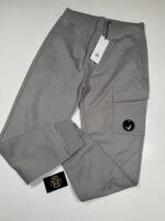 CP COMPANY 017A DIAGONAL RAISED FLEECE JOGGING PANTS IN GREY - Image 2