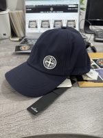 STONE ISLAND 99227 LIGHT SOFT SHELL-R CAP IN NAVY - LARGE
