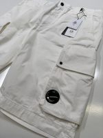 CP COMPANY COTTON GABARDINE CARGO SHORTS IN WHITE - Image 2