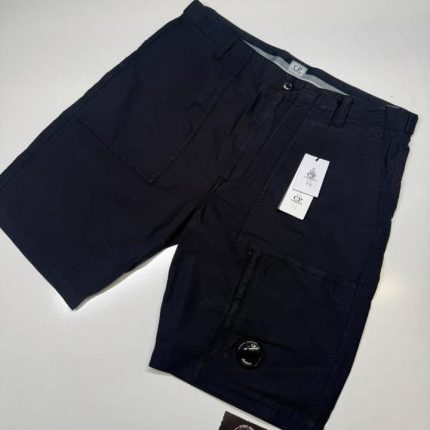 Ss25 
CP Company 275A Ottoman cargo shorts in black  - Size 54 / w38”