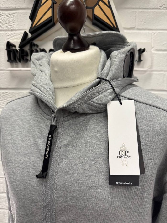 CP Company Diagonal Raised Fleece goggle Hood Open Zipped Sweatshirt in Grey - Image 6