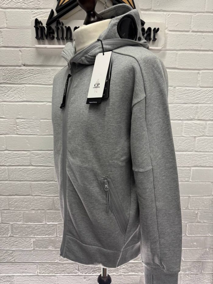 CP Company Diagonal Raised Fleece goggle Hood Open Zipped Sweatshirt in Grey - Image 7