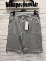 CP COMPANY DIAGONAL RAISED FLEECE JOGGING BERMUDA IN HEATHER GREY - Image 3