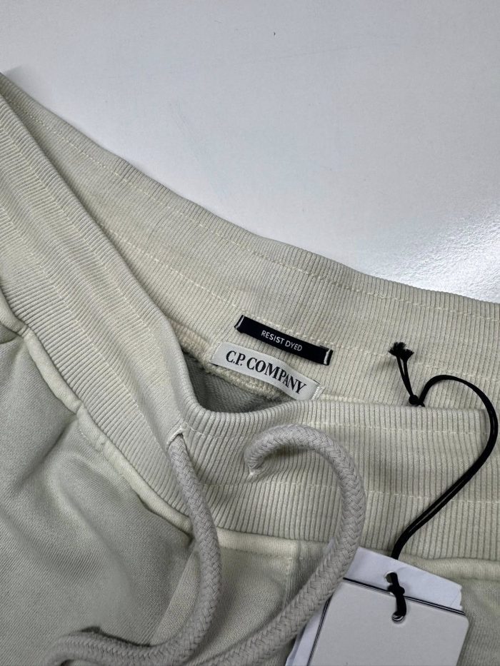 CP Company resist dyed Bermuda shorts in brushed emerized diagonal fleece - Pistachio - Image 6