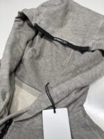 CP Company 712A Light Fleece open hooded Sweatshirt in Grey Melange - Image 3