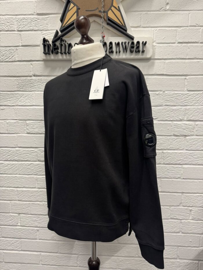 Brand new Season -  CP Company Brushed & Emerized Diagonal Fleece Sweatshirt - Black - Image 5