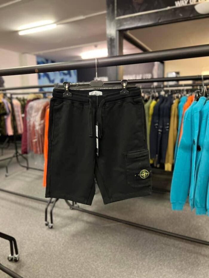 Stone island 64651 FLEECE SHORTS in black -   Small / w30” - Image 4