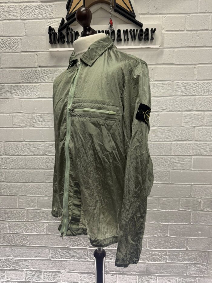 STONE ISLAND GREEN OVERSHIRT 10919 NYLON METAL IN ECONYL® REGENERATED NYLON  -   XL  / 24”P2P - Image 3