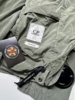 CP COMPANY Chrome-R 500 MIGLIA Goggle Jacket in green      -     Size 50 / Large. / 23” p2p - Image 7