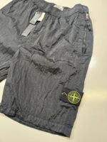 STONE ISLAND L0319 NYLON METAL IN ECONYL® REGENERATED NYLON SHORTS IN BLACK - Image 2