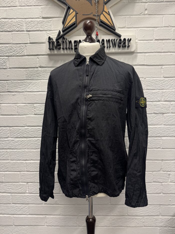 STONE ISLAND BLACK OVERSHIRT 10919 NYLON METAL IN ECONYL® REGENERATED NYLON - Image 1