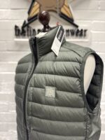 STONE ISLAND VEST G0524 LOOM WOVEN DOWN CHAMBERS STRETCH NYLON-TC IN MUSK GREEN - Image 8
